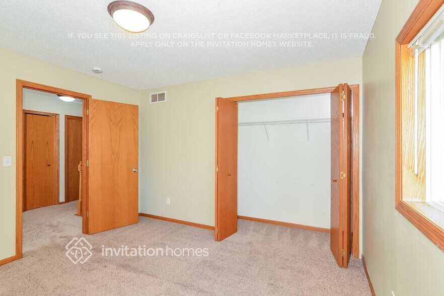 Building Photo - 21204 Morgan Dr N