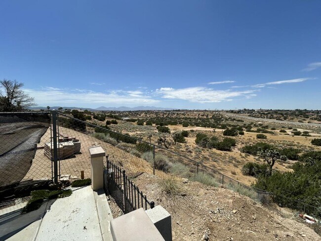 Building Photo - 7146 Amanda Way