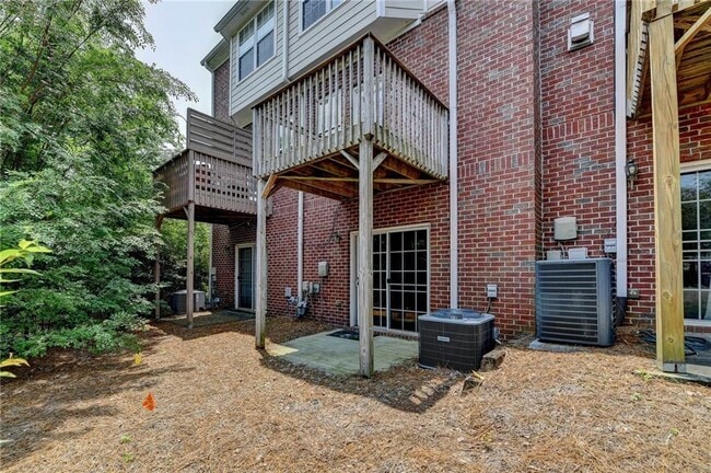 Building Photo - 3187 Mill Springs Cir NE
