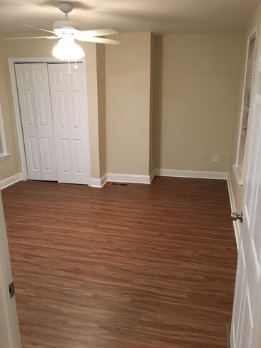 Building Photo - 36 Cowan St