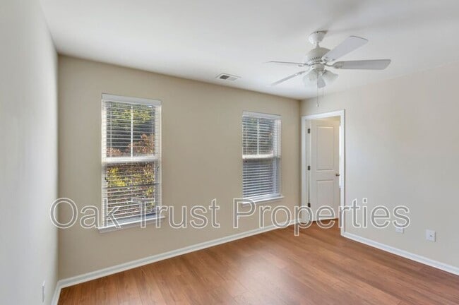 Building Photo - 1479 Roustabout Way