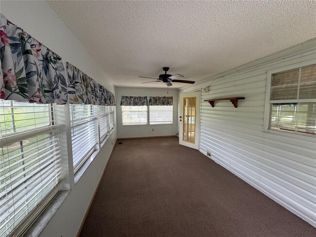Building Photo - 25704 Oak Alley