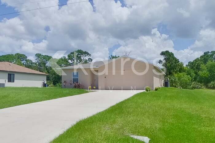 Building Photo - 4341 NW 34th Ave