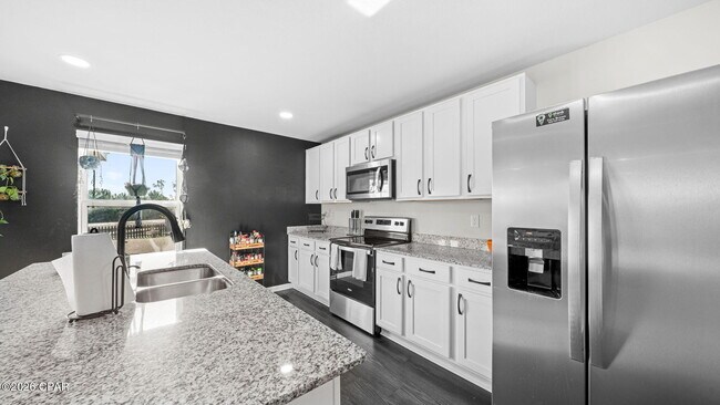 Building Photo - 217 Hodges Bayou Plantation Blvd