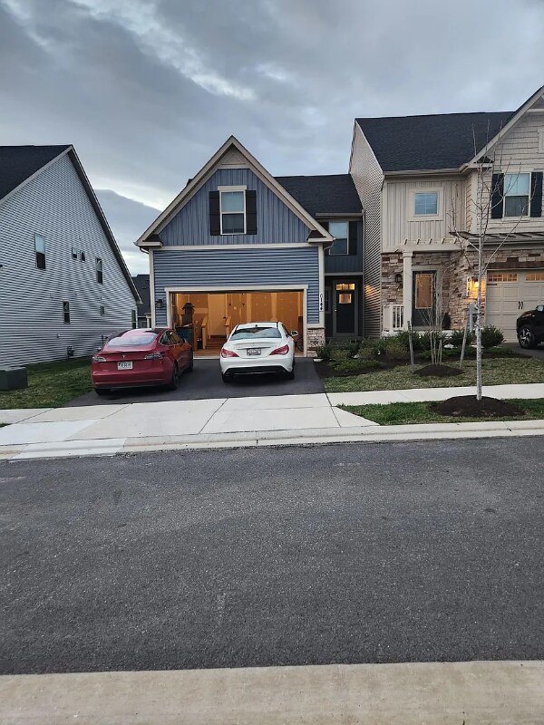 Building Photo - 6144 Margarita Way