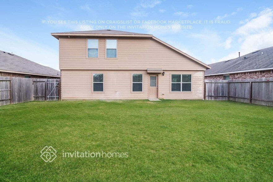 Building Photo - 23435 Dukes Run Dr