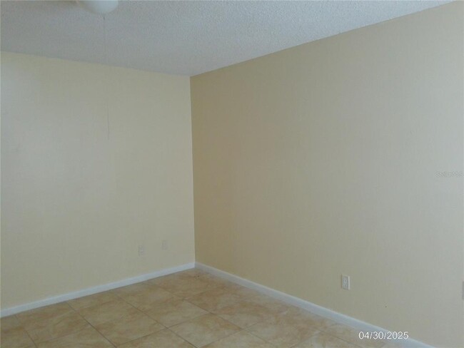 Building Photo - 209 Pinehurst Dr
