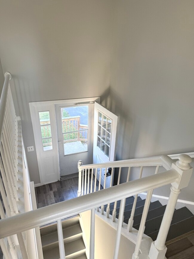 Building Photo - 651 Chesapeake Dr