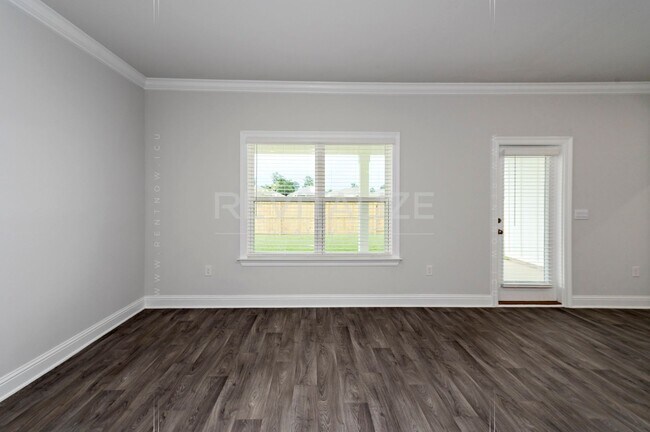 Building Photo - 14578 Dayton Cir