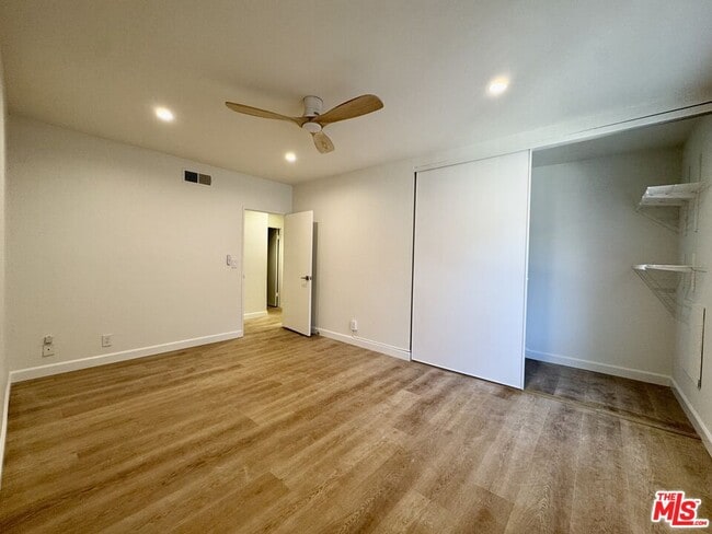 Building Photo - 1010 4th St