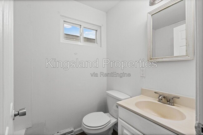 Building Photo - 116 Barto Dr
