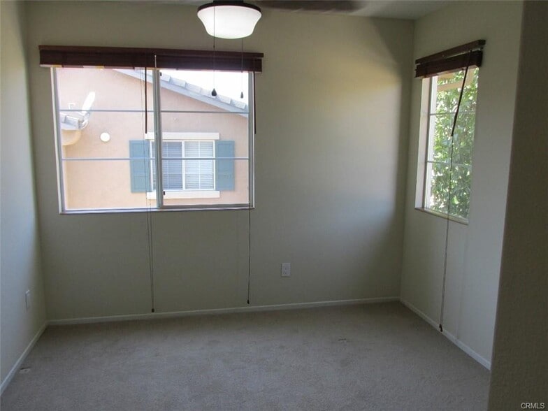 Building Photo - 33570 Emerson Way