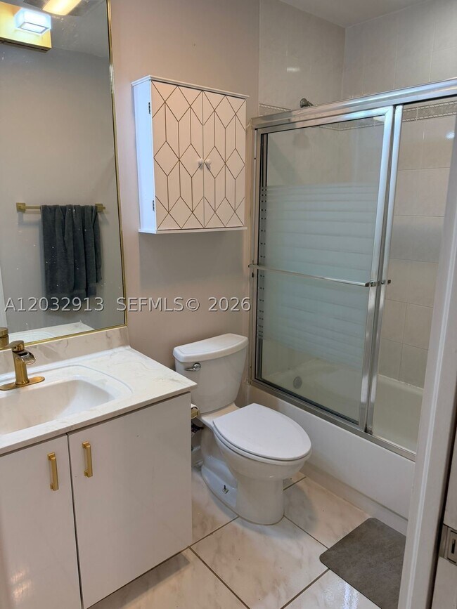 Building Photo - 4999 Chardonnay Dr