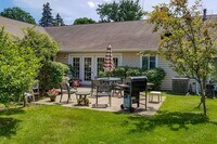 Building Photo - COUNTRYSIDE OF CLINTON