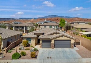 Building Photo - 529 E Dry Springs Ln