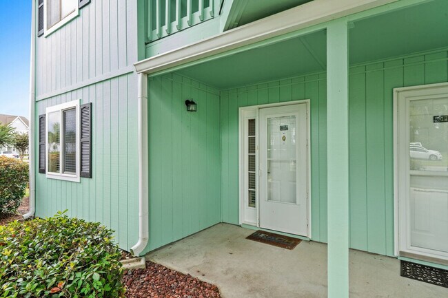 Building Photo - 1717 Boyne Dr