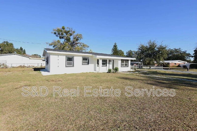 Building Photo - 2919 Hickory St