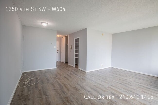 Building Photo - 1250 4th St SW