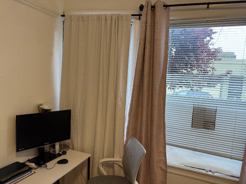 Building Photo - 2055 Berkeley Way