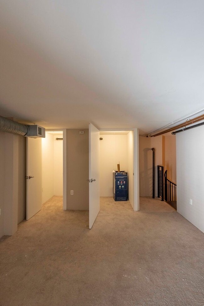 Building Photo - Cozy 1Bed/1Bath with Loft in Downtown Balt...
