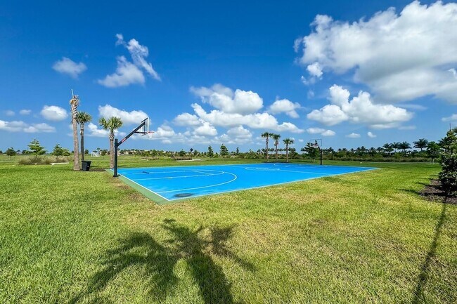 Building Photo - 9312 Tequila Sunrise Dr