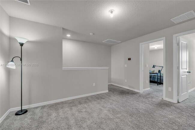 Building Photo - 3506 Joshua Tree St