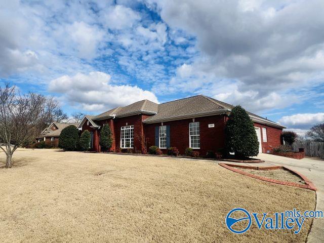 Building Photo - 105 Gramercy Cir