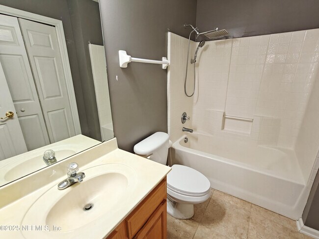 Building Photo - 1505 Majestic View Ln