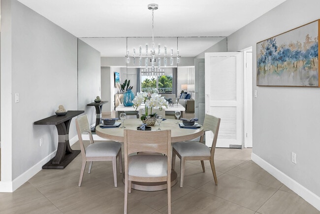 Building Photo - 170 N Ocean Blvd