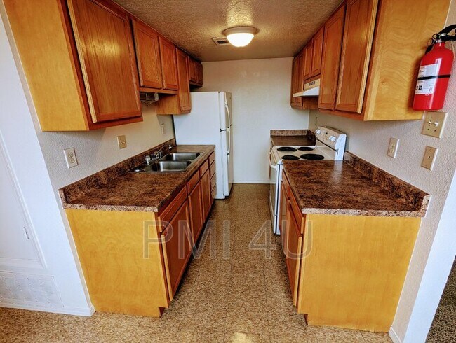 Building Photo - 315 Dorado Pl SE