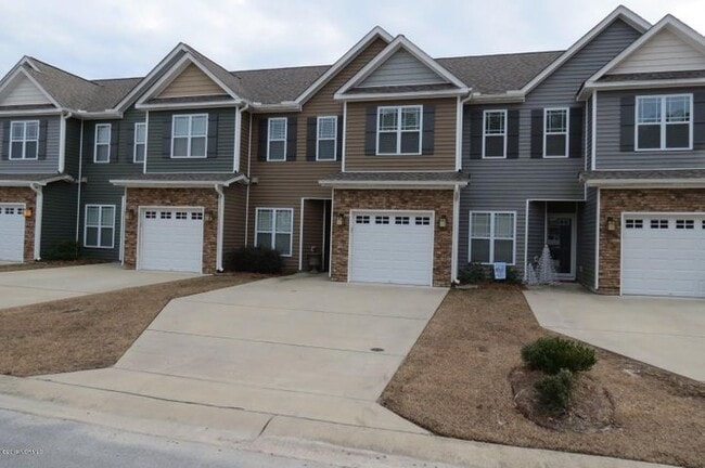 Building Photo - 1805 Fox Den Way