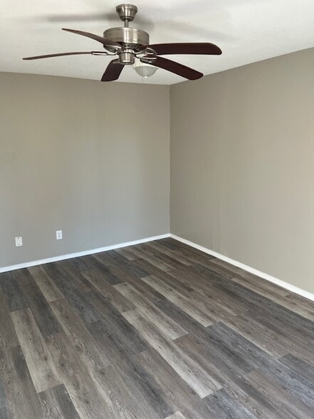 Building Photo - 502 M St