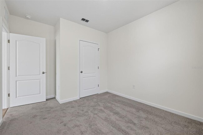 Building Photo - 2893 House Finch Rd