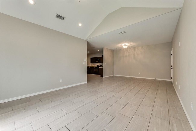 Building Photo - 6037 Jennings Dr