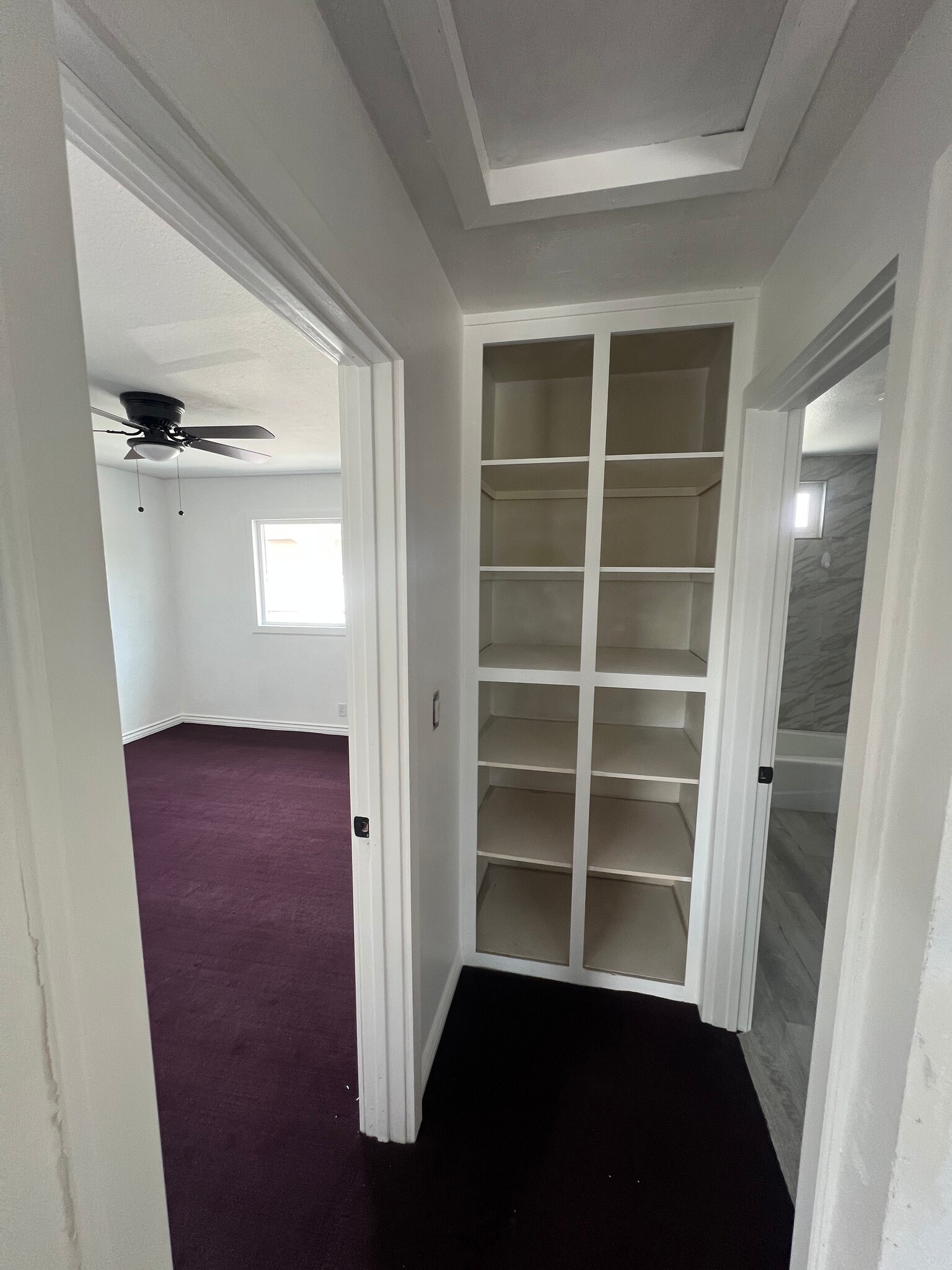 cabinet - 1210 Ballista Ave