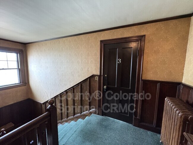 Building Photo - 1238 Wood Ave