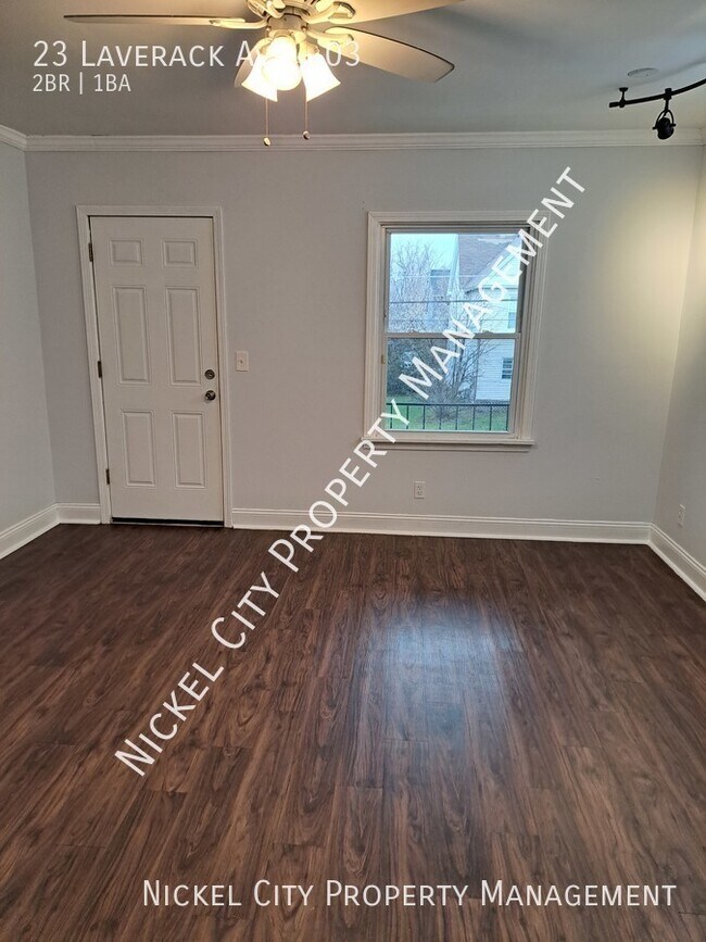 Building Photo - 23 Laverack Ave