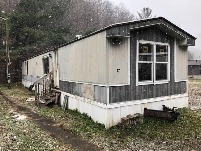 Building Photo - 57 Volewood Ln