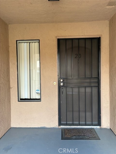 Building Photo - 3888 San Ramon Dr