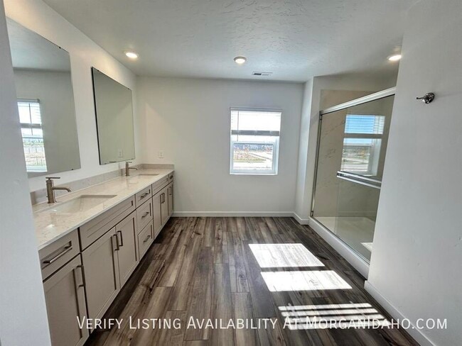 Building Photo - 8205 W Grey Alder Dr