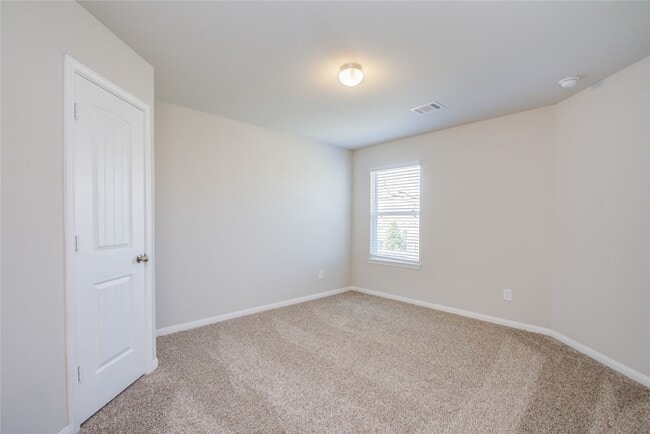 Building Photo - 3620 Cub Dr