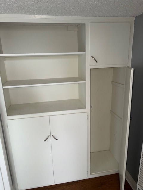 Building Photo - 1534 Manhattan Beach Blvd