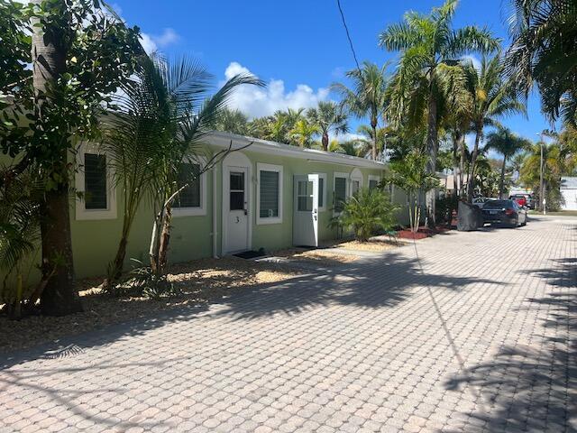 Building Photo - 116 Mayfield Rd