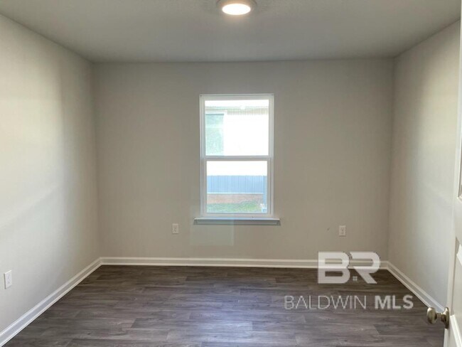 Building Photo - 10436 Ruffian Rte