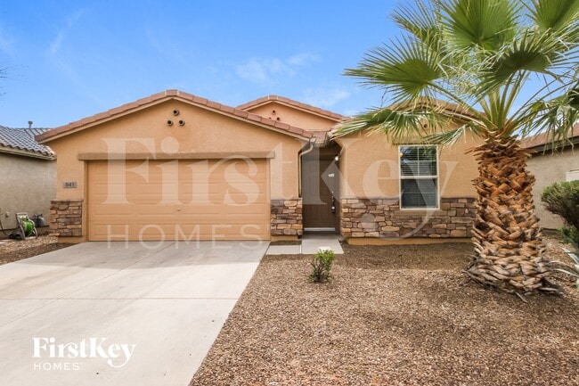 Building Photo - 941 E Leslie Ave