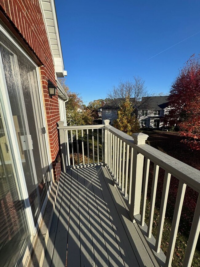 Building Photo - 86 Allerton Dr
