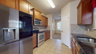 Building Photo - REDUCED RENT NOW $2,095!!!! CORNER LOT HOME IN COVE BY FORT HOOD!!!