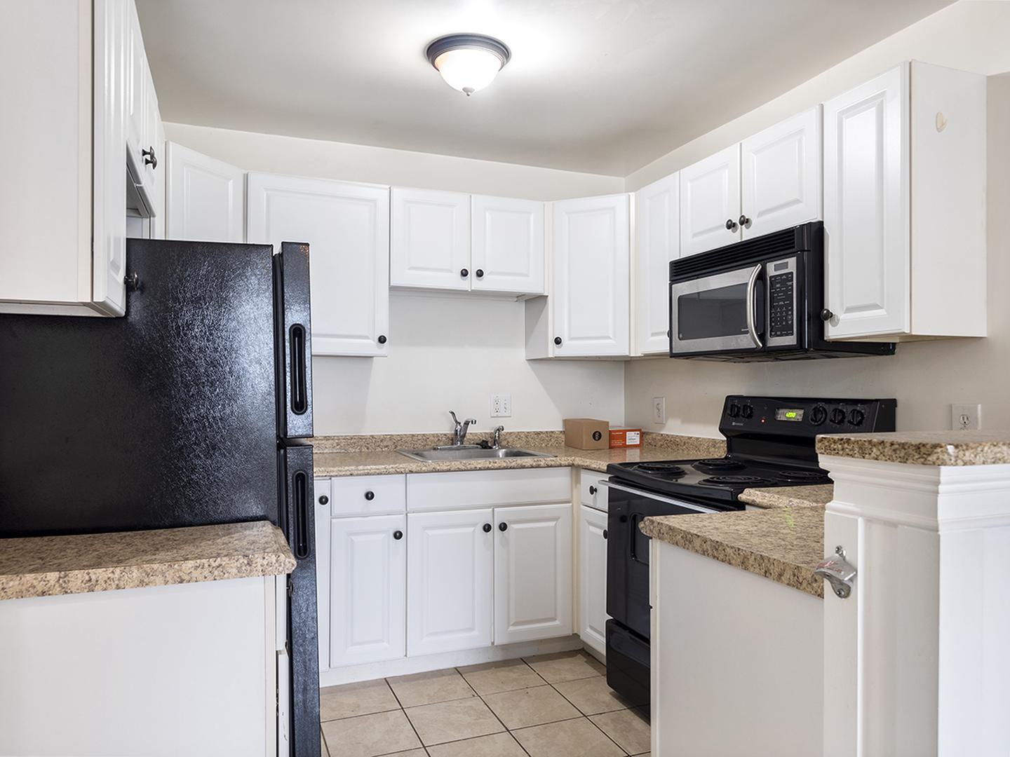 Building Photo - Bright Eckington apartment 15 min walk fro...