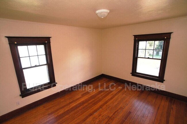 Building Photo - 1474 Spencer St