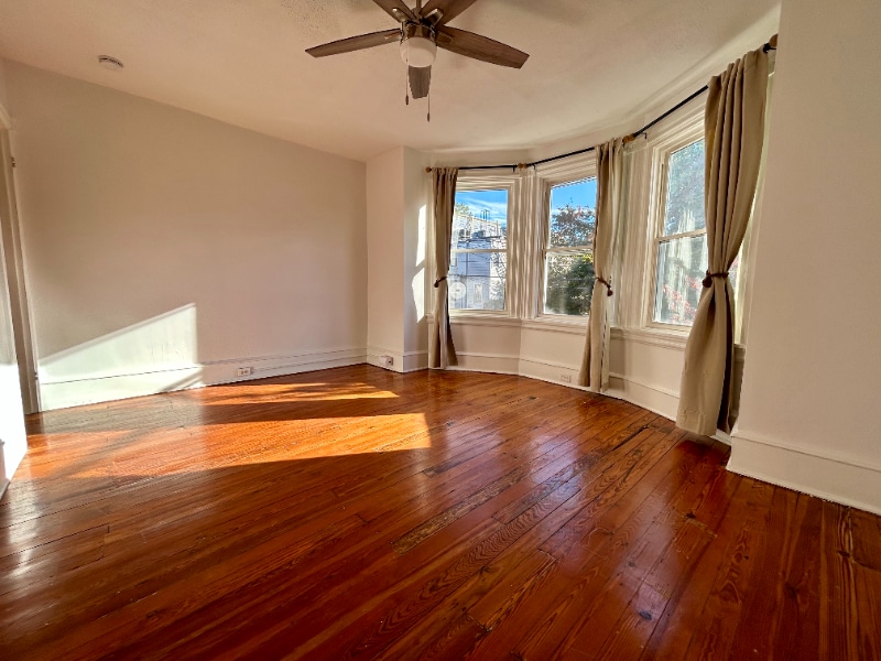 Building Photo - 1603 W 13th St